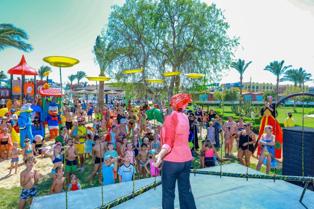 Titanic Palace Families And Couples Only Hurghada Luaran gambar Opening ceremony of Legoland Egypt